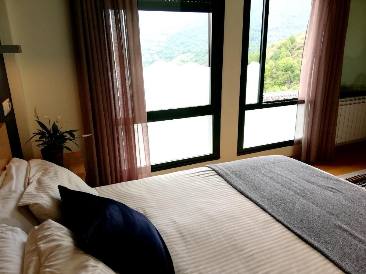 Hotel Mirador Del Angliru Eboutique Риоса Екстериор снимка