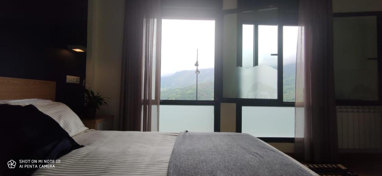 Hotel Mirador Del Angliru Eboutique Риоса Екстериор снимка