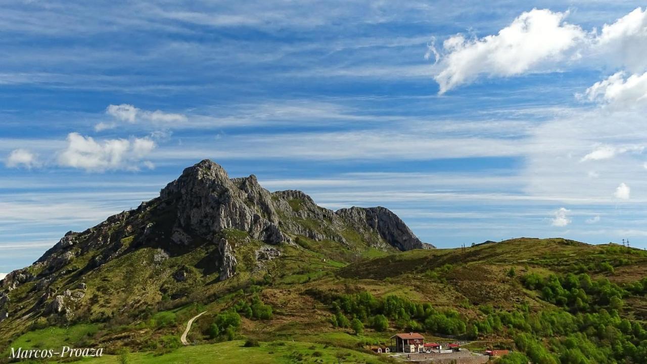 Hotel Mirador Del Angliru Eboutique Риоса Екстериор снимка