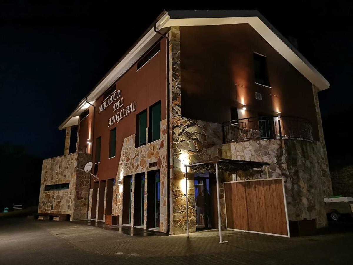 Hotel Mirador Del Angliru Eboutique Риоса Екстериор снимка
